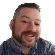 Lori Casale's Instagram, Twitter & Facebook