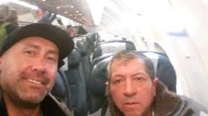 Yo pedro soltero de 44 años Espero conocer gente pero pido que porfavor  saluden asi poder conocer