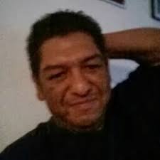 Listen to Mix Romantico en ingles by C-Loss in YXY playlist online for free 