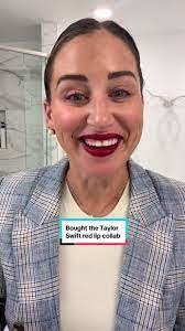 Taylor Lipinski's Instagram, Twitter & Facebook