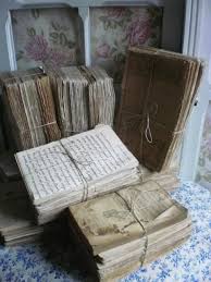 Time Worn Books And Pages Ideas On How To Salvage Damaged Books Via Simply Chateau Oude Boeken Bullet Journal Ideeen Boek Maken