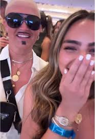 Types of Girls at a Pitbull Concert: A Fun Exploration