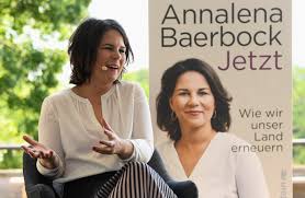 Annalena baerbock ist die grüne kanzlerkandidatin zur bundestagswahl 2021. Schlampig Und Dilettantisch Plagiatsvorwurfe Gegen Baerbock
