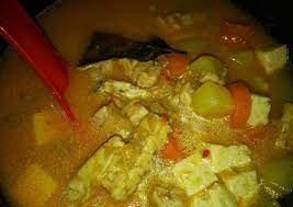 Sajikan sup ini untuk makan siang keluarga anda. Resep Sayur Kentang Wortel Masakan Mama Mudah