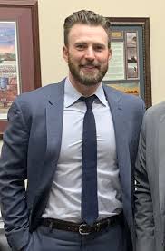 She is sometimes credited as from her former husband's name, alan.4 she added the last name evans to her stage name a few evans had a son at the age of 17. Chris Evans Actor Wikiquote
