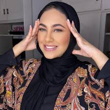 Yasmina (@makeupbyyasminaa) • Instagram photos and videos