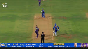 You wish you could extract their Playing DNA....": Ian Bishop lauds NZ star  Glenn Phillips