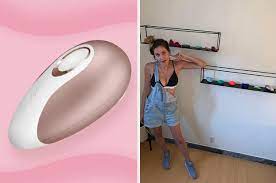 Trubow tells this process is part of what is known as the sexual response cycle, and going through it is a major reason why orgasmic release feels so great. I Masturbated Every Day For A Month