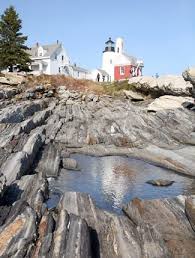Pemaquid Point Lighthouse Maine At Lighthousefriends Com Maine Lighthouses Lighthouse Pemaquid
