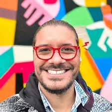 Mobile App: Switching between multiple accounts