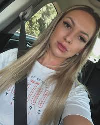 🤍🫀Semana cheia de momentos intensos, desafios e aprendizados. E hoje, no  domingo de Páscoa, vem a pausa, a renovação e a lembrança do que realmente  importa: fé, esperança e recomeços. Que essa