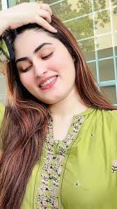 Sameera Butt's Instagram, Twitter & Facebook