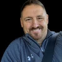 Sandra Vanbuskirk's Instagram, Twitter & Facebook