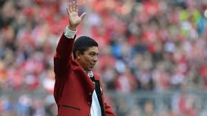 Was macht ihn so erfolgreich? Bundesliga News Elber Traut Lewandowski Die 40 Tore Marke Zu