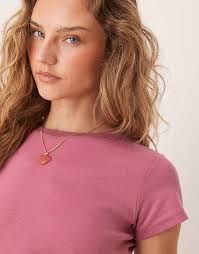 Cotton On 90s baby tee in red