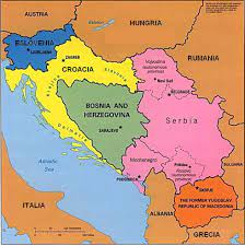 Un mapamundi político es el que muestra la división de la superficie terrestre según los diferentes países que forman el mundo. Entrada En El Blog De Beatriz Valbuena Recorriendo Los Balcanes Con Comentarios De Las Estudiantes Mapa De Montenegro Croacia
