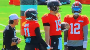 Shedeur Sanders mocked by own Cleveland Browns quarterback teammate over visor