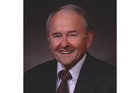 Phillip Lomax's Instagram, Twitter & Facebook