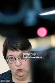 71 Klingen Stock Photos, High-Res Pictures, and Images