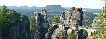 Abends in der sächsischen schweiz unterwegs. Sachsische Schweiz Ein Bedeutender Wirtschaftsstandort Industrie Handwerk Tourismus