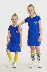 21k likes · 767 talking about this. De Zoete Zusjes By Wehkamp Jurk Met Tekstopdruk Blauw Geel Wehkamp