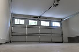 Check spelling or type a new query. Peindre Le Sol De Votre Garage En Beton Ici Tous Les Conseils Deco Solutions