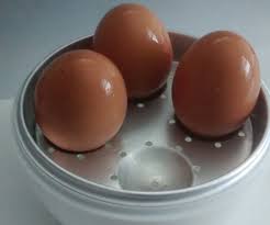 Sep 18, 2018 · place the egg into a bowl of hot water cover with a plate and microwave at 50% for 4 minutes if you like a runnier yolk, take out and peel the egg if you want the yolk to be more cooked, leave the egg in the water for 2 minutes Microwave Boiled Egg Maker Food Cheats
