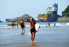 La Page Est Introuvable Ville De Biarritz Beginner Surf European Vacation Basque Country