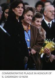 Epingle Par Maria Dimitrakopoulo Sur Stefano Casiraghi Carolina De Monaco Princesse Caroline De Monaco Caroline De Monaco Princesse Caroline