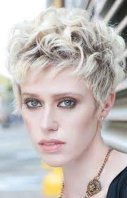 Coiffure Courte Ebouriffee Coiffure Courte Coiffure Coiffure Bouclee