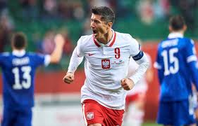 Khả năng ra sân của jan bednarek (southampton) còn bỏ ngỏ. O31qwwd9z3paim