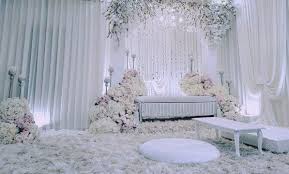 Membuat ruangan rumah agar tampak lebih indah tidak hanya selalu bergantung. Pin Oleh Nur Aina Di Pelamin Tunang Tempat Pernikahan Cute766