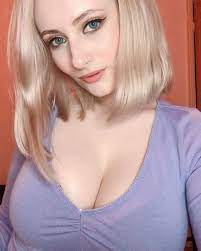 beautiful women being beautiful on X: Jessica Lou t.conEaOsi9AIj   X