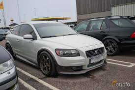 Volvo marketed the c30 as a premium hatchback / sports coupe. Volvo C30 T5 Manual 220hp 2007