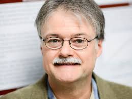 Trucking CEOs, Economists Settle Debate