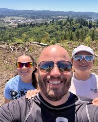 Thanks to Rick and Denise Boone for providing freshly dug razor  clams...dinner is served!