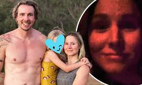 We don't want anyone to think we met and it's been easy 'cause if that's someone's expectation of a relationship and. Dax Shepard Wishes His Wife Kristen Bell A Happy 40th Birthday With A Charming Family Photo