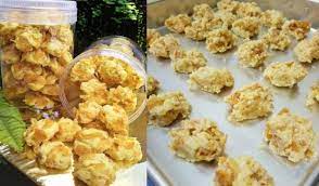 Cara buat biskut cornflakes rangup ini mudah dengan sukatan cawan. Resipi Biskut Cornflake Crunchy 15minit Rangup Manis Cair Dimuiut Celotehsaje Cooking Recipes Recipes Cooking
