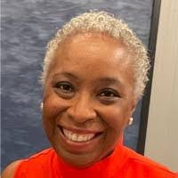 Renee Woods's Instagram, Twitter & Facebook