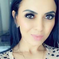 Linda Salomon's Instagram, Twitter & Facebook