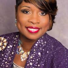 Lorraine Newton (@LorraineNewton7)