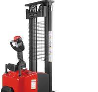 Fabrika kaynağı yüksek kaliteli forklift elektrikli istifleyici 1.5 ton  3307lb 3M telsiz ve Rider palet istifleyici elektrikli kaldırıcı