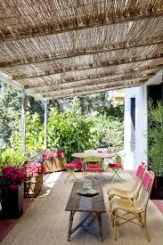Can The Haute Bohemian Villa Of Santo Sospir Survive The Influx Of Billionaires On The Cote D Azur Patio Makeover Pergola Patio Pergola