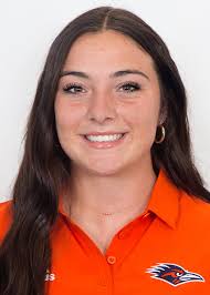 Meredith Schmitt's Instagram, Twitter & Facebook