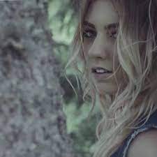 Piesa ma face cu un picior in rai. Jo Cu Un Picior In Rai D Ciprian Rework Mp3 By Ciprian Niga