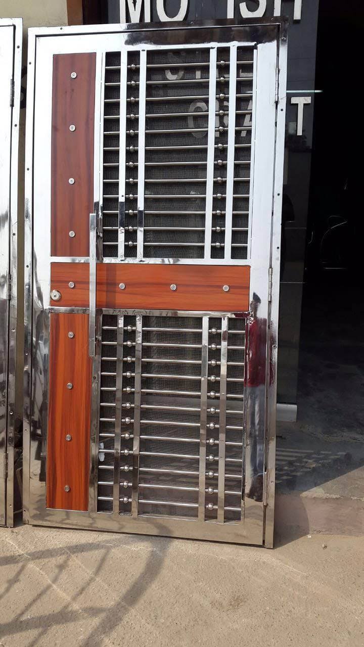 Steele safety door product image