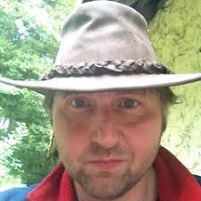 Bruce Wernick's Instagram, Twitter & Facebook