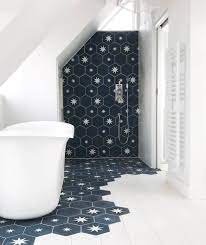 Come Posare In Modo Originale Le Piastrelle Del Bagno Fillyourhomewithlove Interiordesignblog Interiorde Design Piastrelle Idee Per Il Bagno Case Di Design