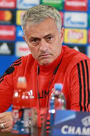 The club can today announce that jose mourinho and his coaching staff joao sacramento, nuno breaking: Mourinyu Zhoze Vikipediya