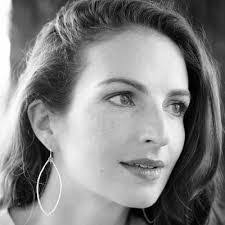 Nina Jordan's Instagram, Twitter & Facebook